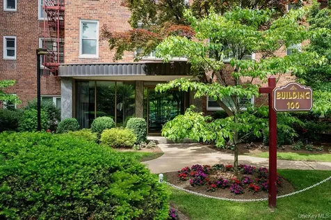 100 Dehaven Drive Yonkers NY 10703