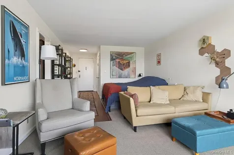 100 Dehaven Drive Yonkers NY 10703