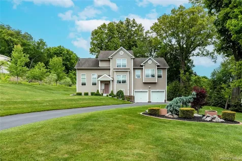 38 Dogwood Road Hopewell Junction NY 12533