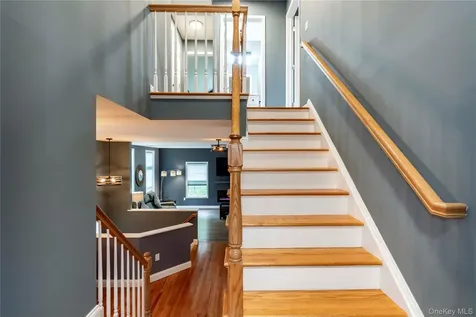 38 Dogwood Road Hopewell Junction NY 12533