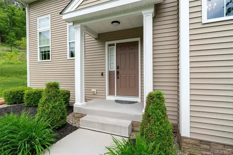38 Dogwood Road Hopewell Junction NY 12533