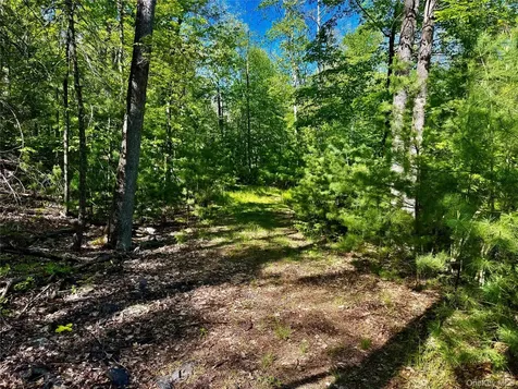 101 Stone Road Hurley NY 12491