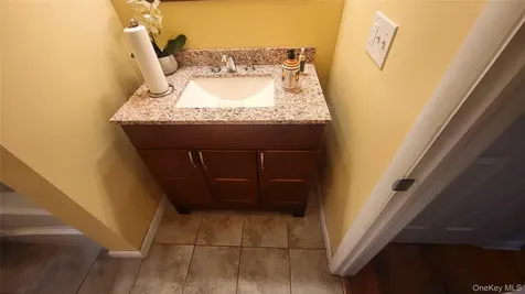 12 High Ridge Road Poughkeepsie NY 12603