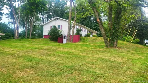 12 High Ridge Road Poughkeepsie NY 12603
