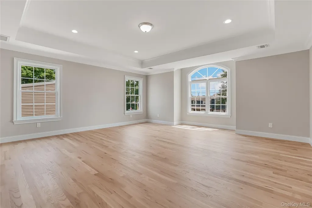 51 Michigan Avenue Massapequa NY 11758