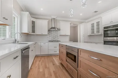 51 Michigan Avenue Massapequa NY 11758