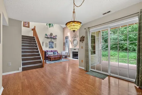 40 Spruce Ridge Drive Fishkill NY 12524