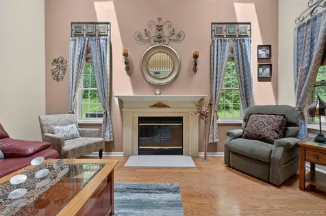 40 Spruce Ridge Drive Fishkill NY 12524
