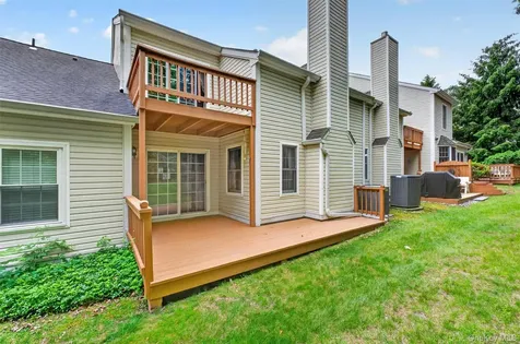40 Spruce Ridge Drive Fishkill NY 12524
