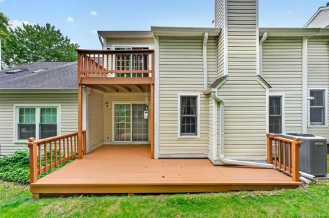 40 Spruce Ridge Drive Fishkill NY 12524