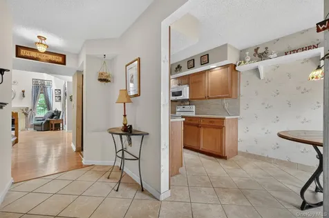 40 Spruce Ridge Drive Fishkill NY 12524