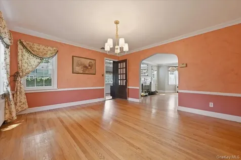 225 Crocus Avenue Floral Park NY 11001