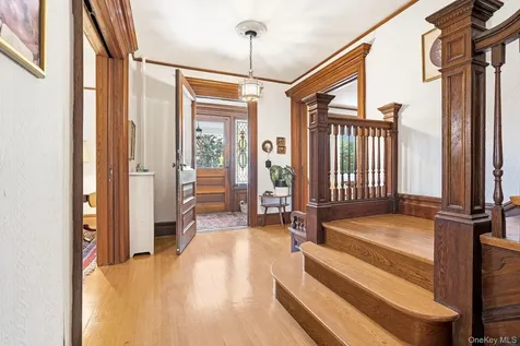 13 Ridgeview Avenue White Plains NY 10606