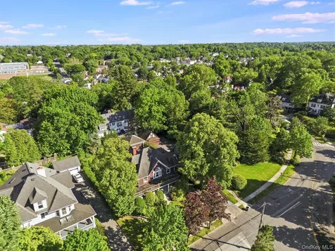 13 Ridgeview Avenue White Plains NY 10606