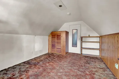 1456 Peters Boulevard Bay Shore NY 11706