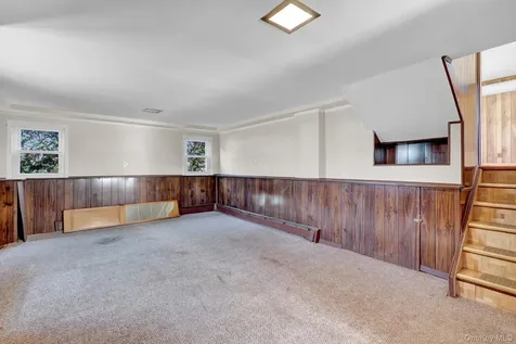 1456 Peters Boulevard Bay Shore NY 11706