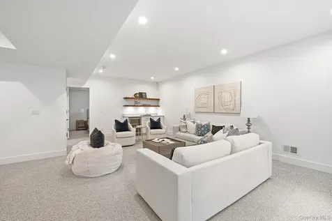 227 Central Avenue Rye NY 10580