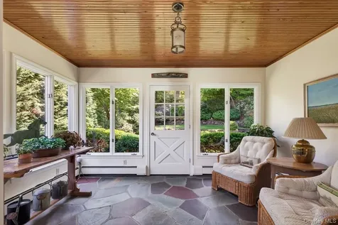 33 Oliphant Avenue Dobbs Ferry NY 10522