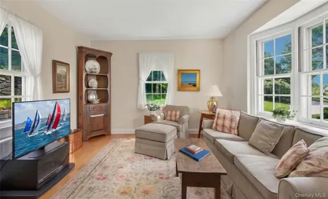 33 Oliphant Avenue Dobbs Ferry NY 10522