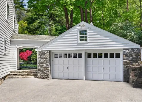 33 Oliphant Avenue Dobbs Ferry NY 10522