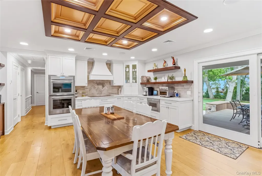 345 Bartley Road Mattituck NY 11952