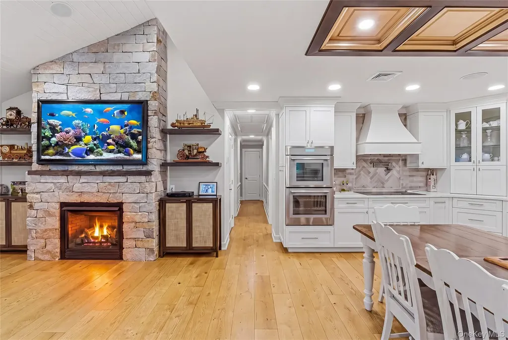 345 Bartley Road Mattituck NY 11952