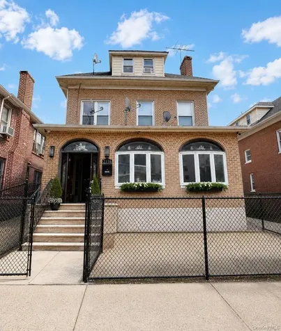 2536 Davidson Avenue Bronx NY 10468