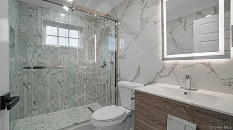 17 Hommell Street S Valley Stream NY 11580