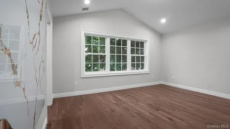 17 Hommell Street S Valley Stream NY 11580