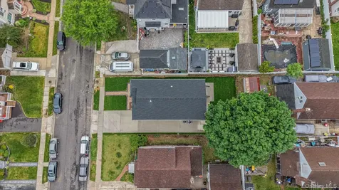 17 Hommell Street S Valley Stream NY 11580