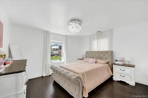 12 Drake Place Yonkers NY 10710