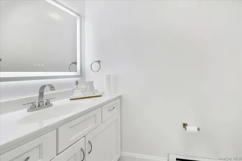 12 Drake Place Yonkers NY 10710