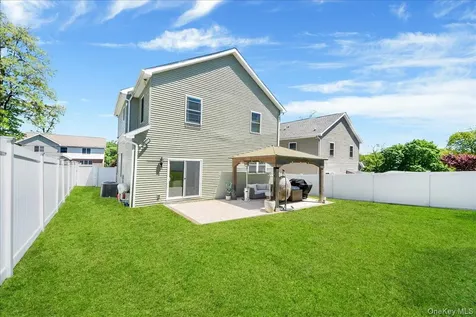 12 Drake Place Yonkers NY 10710