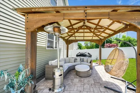 12 Drake Place Yonkers NY 10710