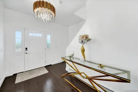 12 Drake Place Yonkers NY 10710