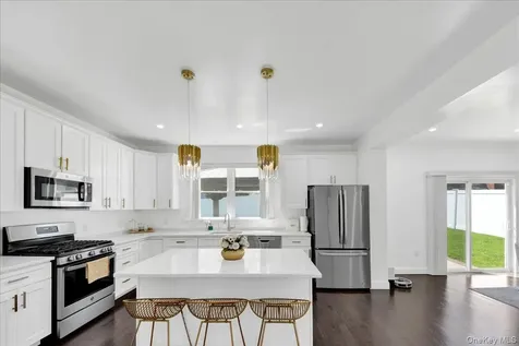 12 Drake Place Yonkers NY 10710