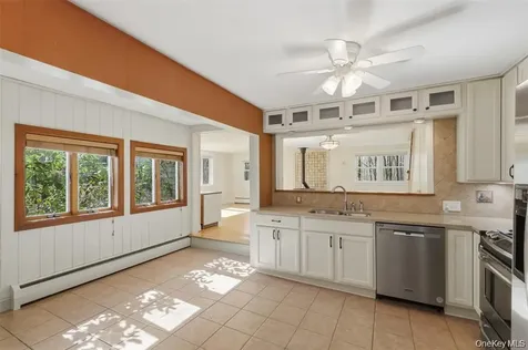 307 Old Kingston Road New Paltz NY 12561
