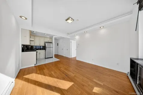 82-20 Britton Avenue Elmhurst NY 11373