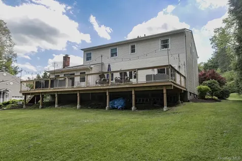 12 Midland Avenue Central Valley NY 10917