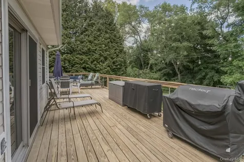 12 Midland Avenue Central Valley NY 10917
