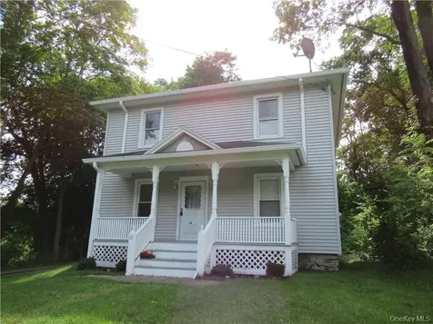 25 Fairway Drive Pawling NY 12564