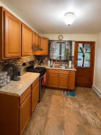 5 Harry Howard Avenue Hudson NY 12788