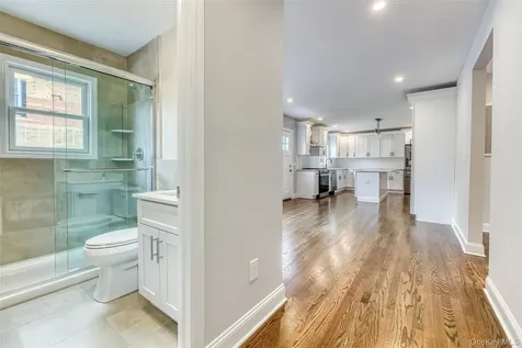 479 Woodbury Road Plainview NY 11803