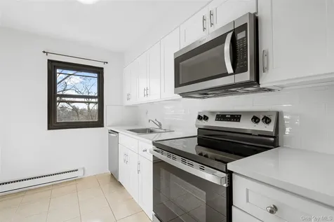 55 Fieldstone Drive Hartsdale NY 10530