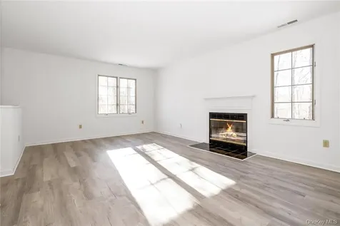 2802 Morgan Drive Carmel NY 10512