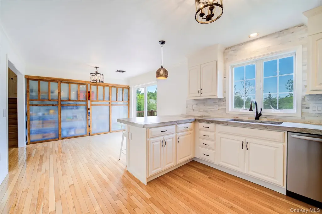 20 Lime Ridge Road Poughquag NY 12570