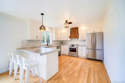 20 Lime Ridge Road Poughquag NY 12570