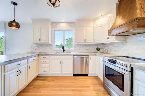 20 Lime Ridge Road Poughquag NY 12570