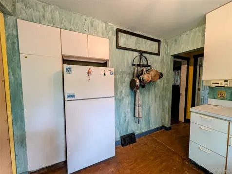 628 Lake Shore Drive Smallwood NY 12778