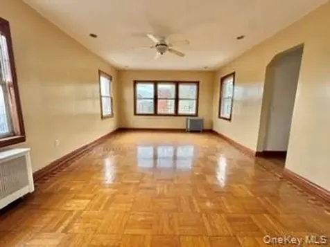 365 E 197th Street Bronx NY 10458